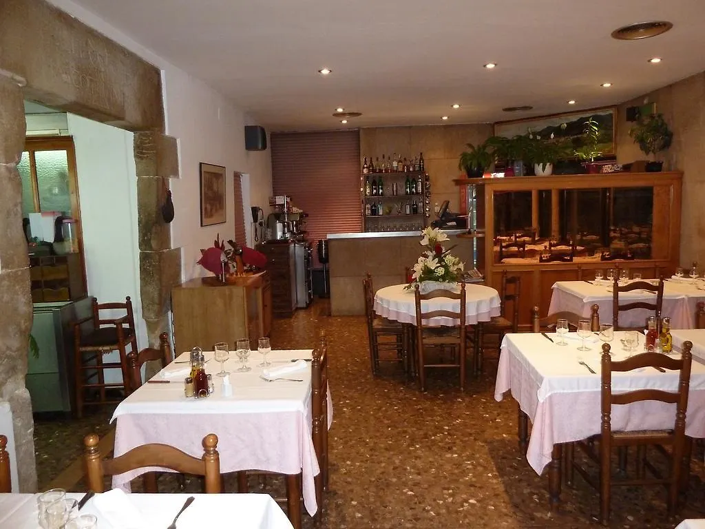 Restaurant Fonda Giralt Hotel Amer Spain