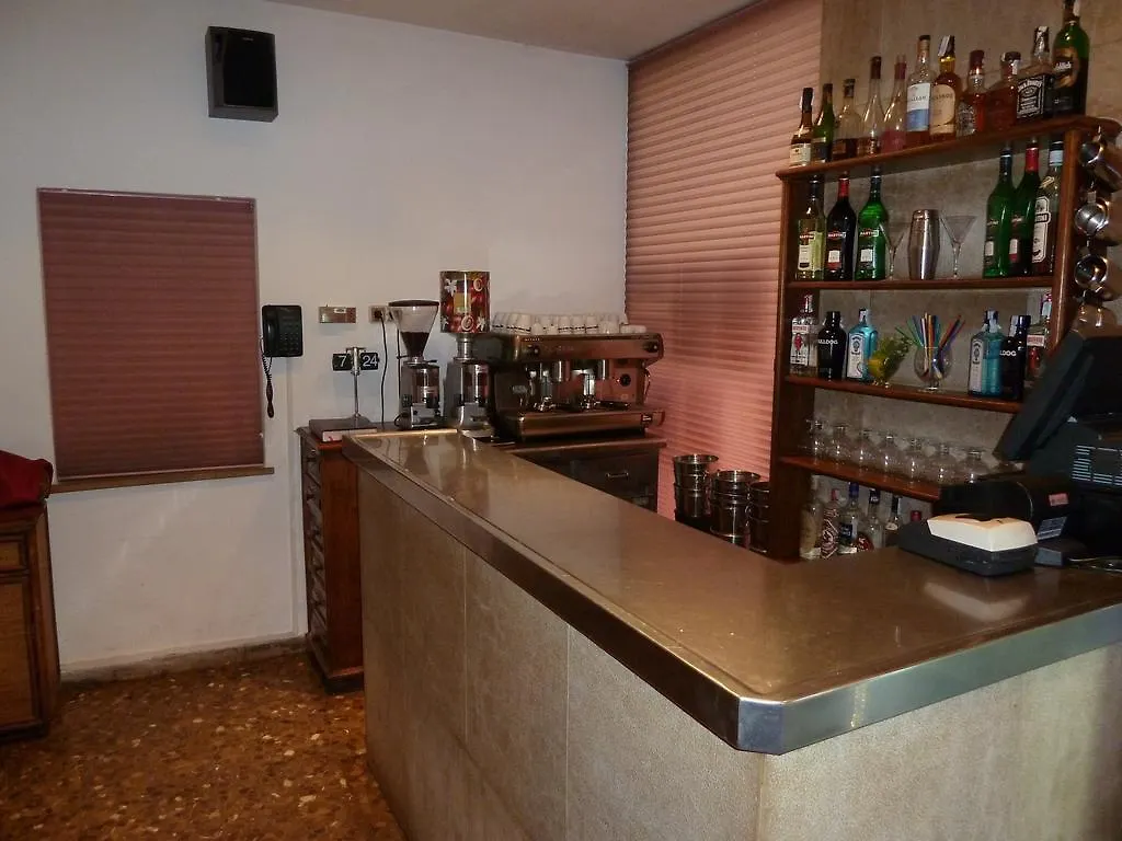 Restaurant Fonda Giralt Hotel Amer